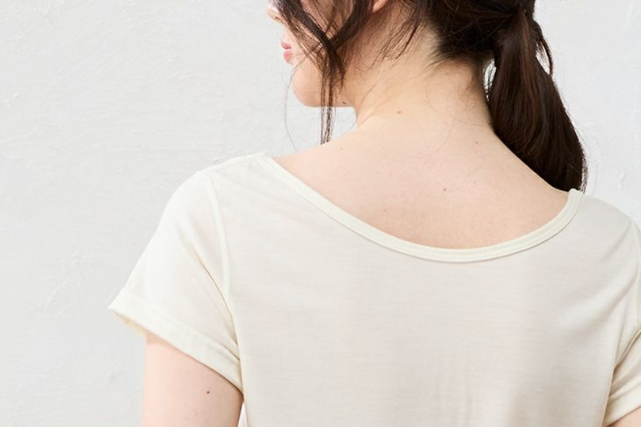 素肌に優しいなめらかさ